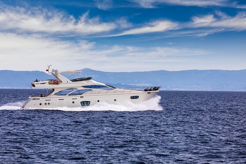 https://www.bluewateryachting.com/yachts-for-sale/luxury-yachts