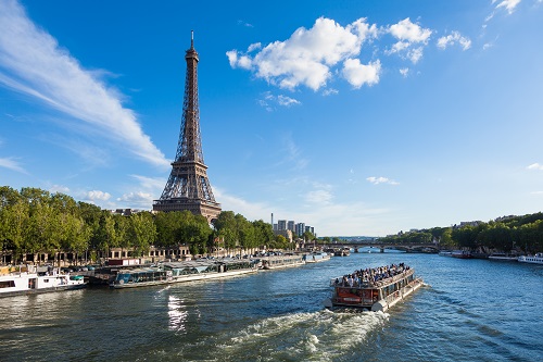 Privatisation de bateau à Paris sur la Seine